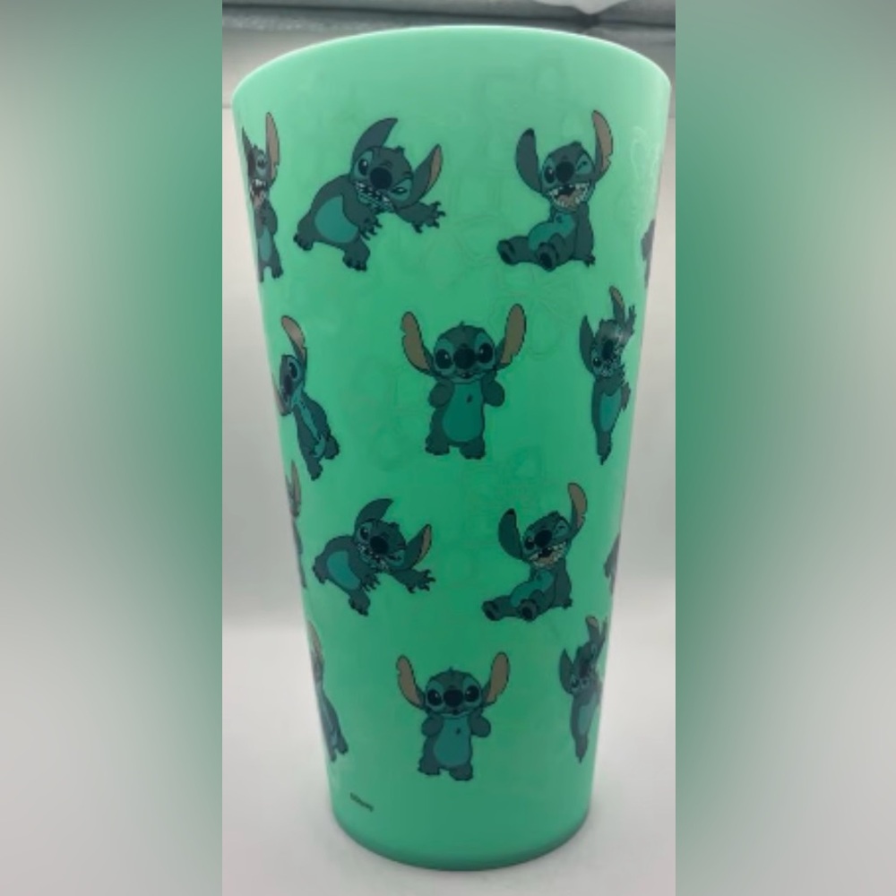 *NEW* DISNEY STITCH Reusable 32oz Plastic Cup